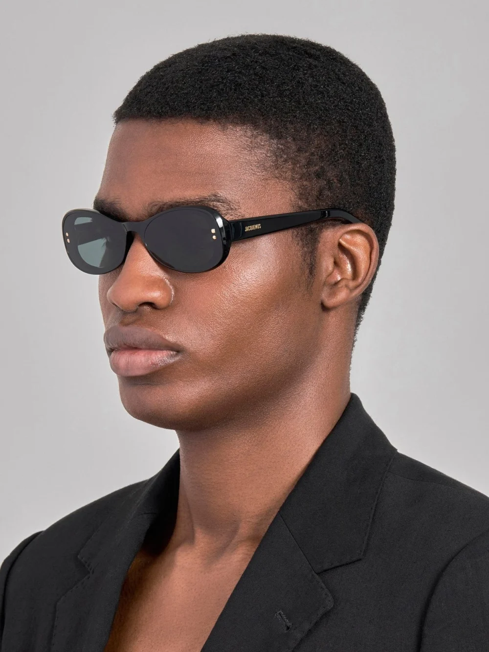 Linda Farrow Cavallo Sunglasses, black, view 4