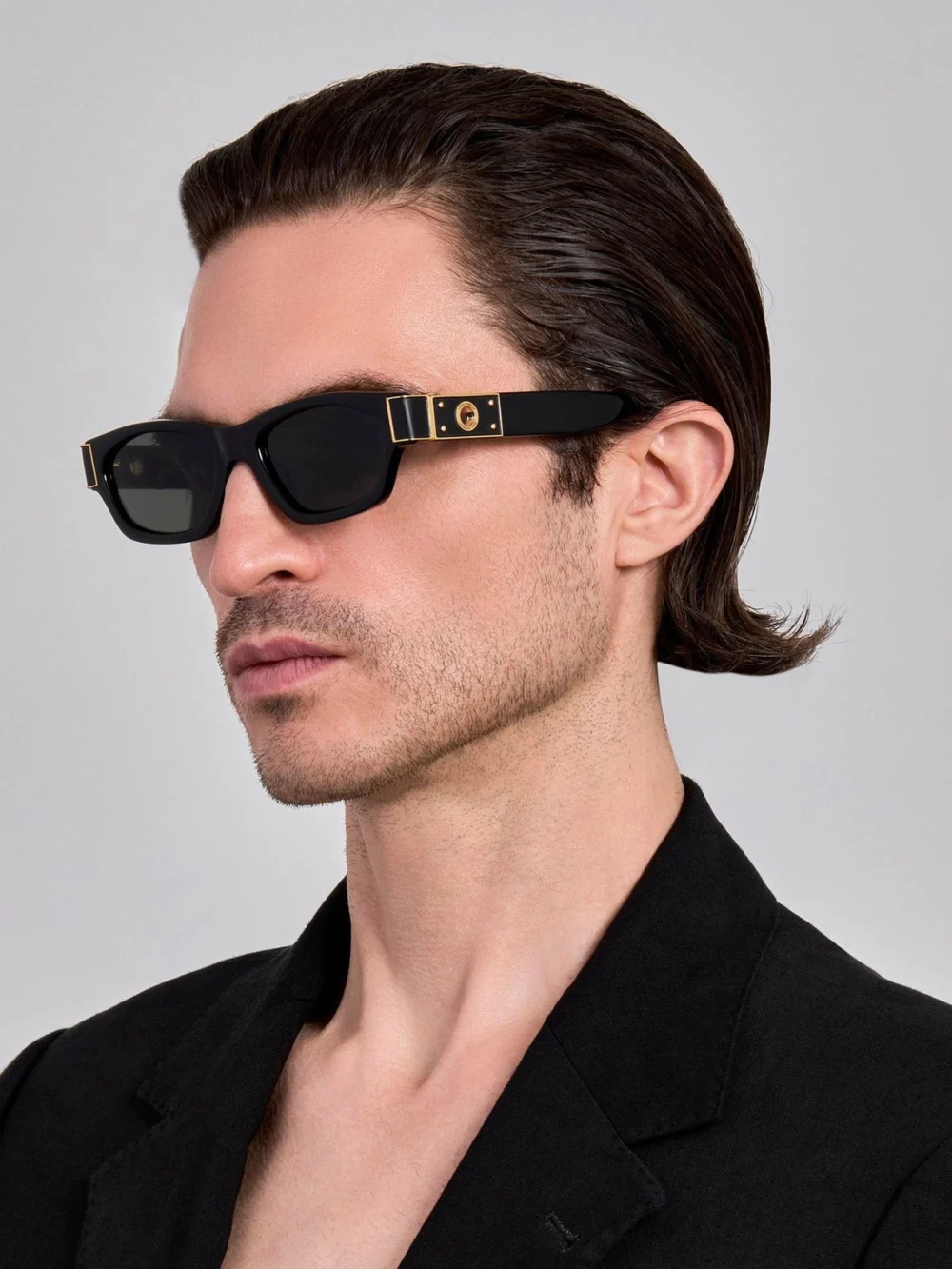 Linda Farrow Clara Sunglasses, black, view 4