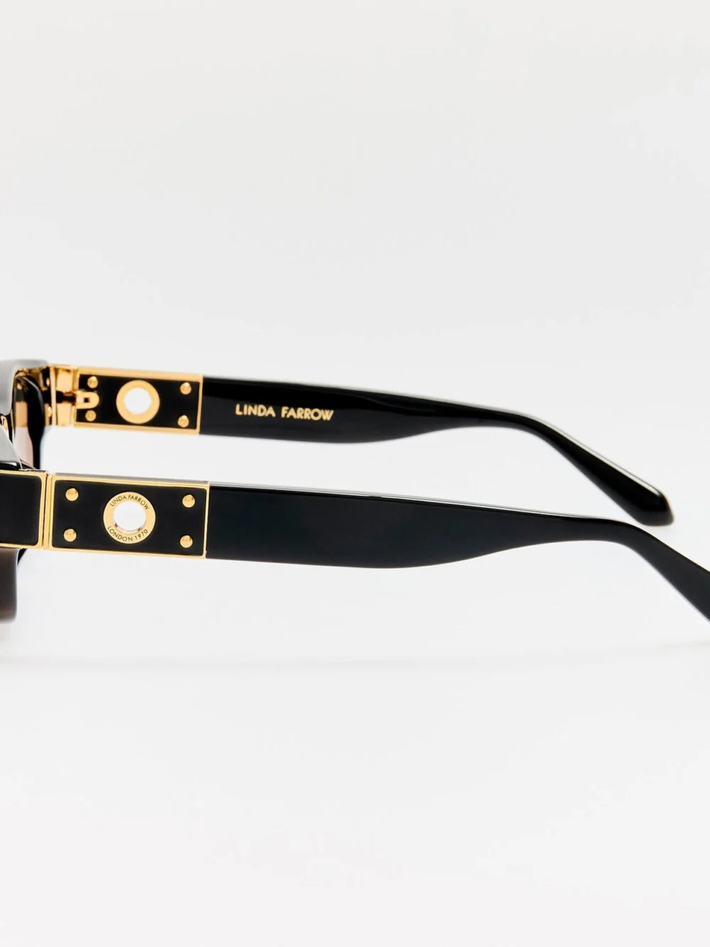 Linda Farrow Clara Sunglasses, black, view 6