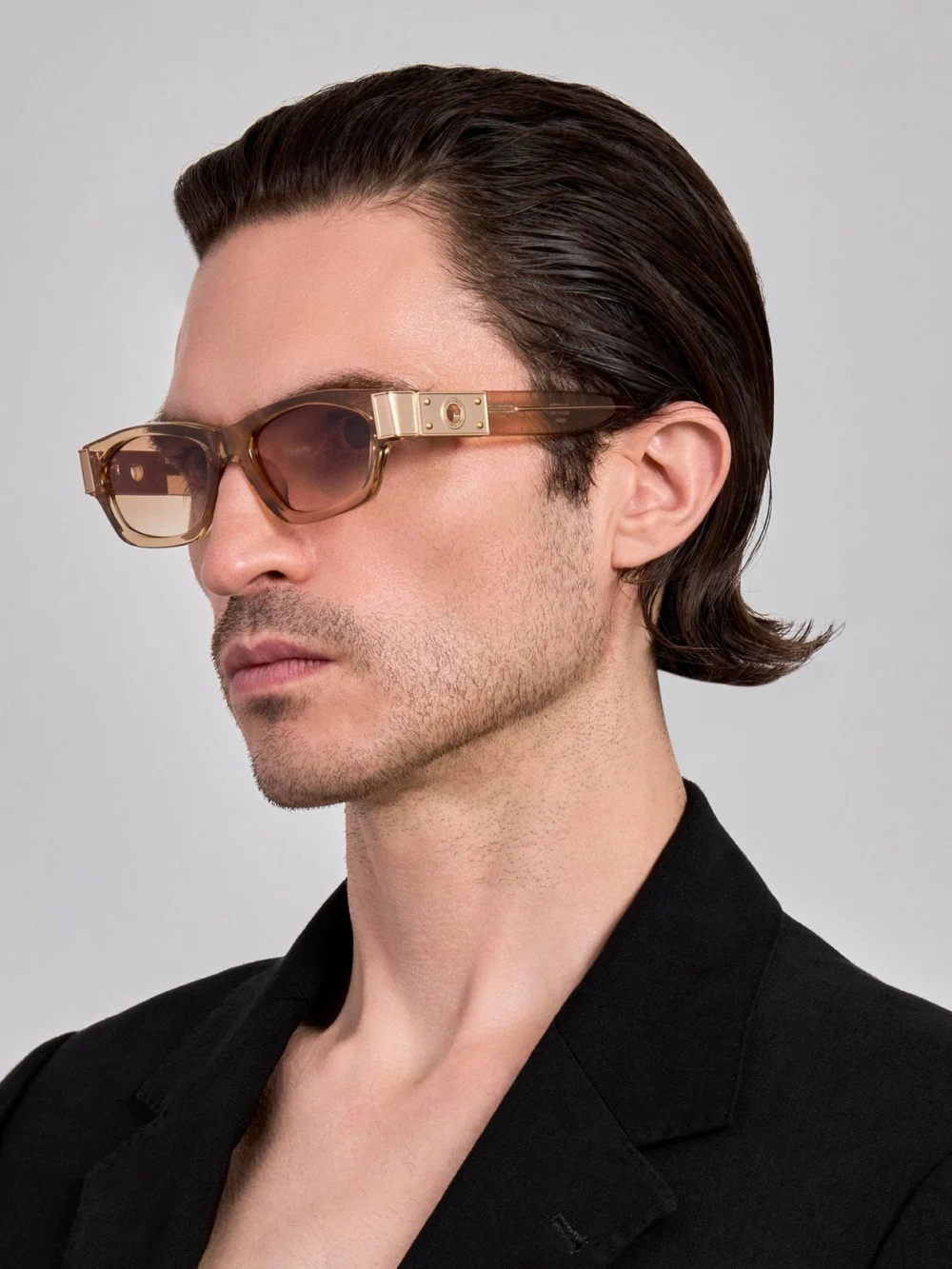 Linda Farrow Clara Sunglasses, honey, view 4