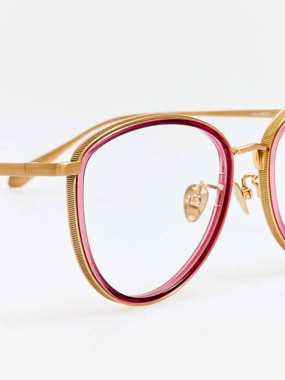 Linda Farrow Dahlia Optical, matt champagne and wine, view 6