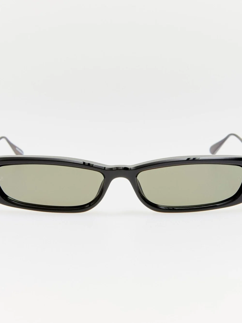Linda Farrow Darya Sunglasses in black