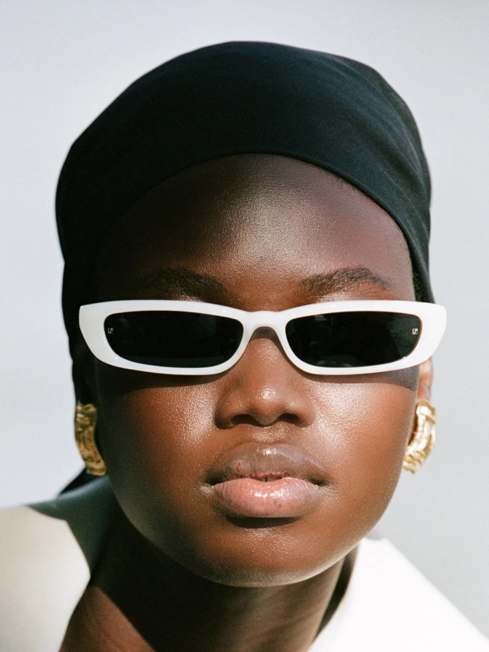 Linda Farrow Darya Sunglasses in Cream