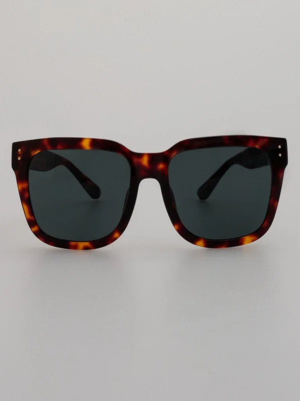 Linda Farrow Freya Square Sunglasses in Tortoiseshell
