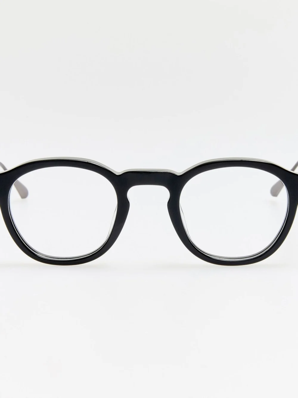 Linda Farrow Heath Optical in black