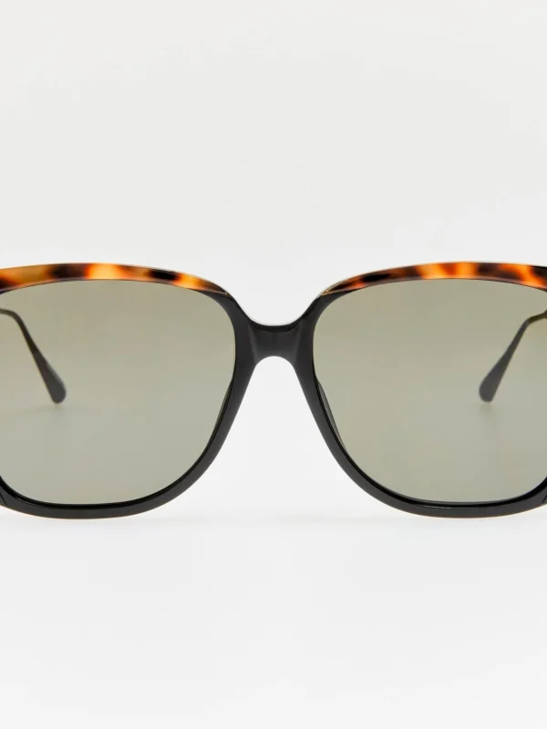 Linda Farrow Helena Sunglasses in Black