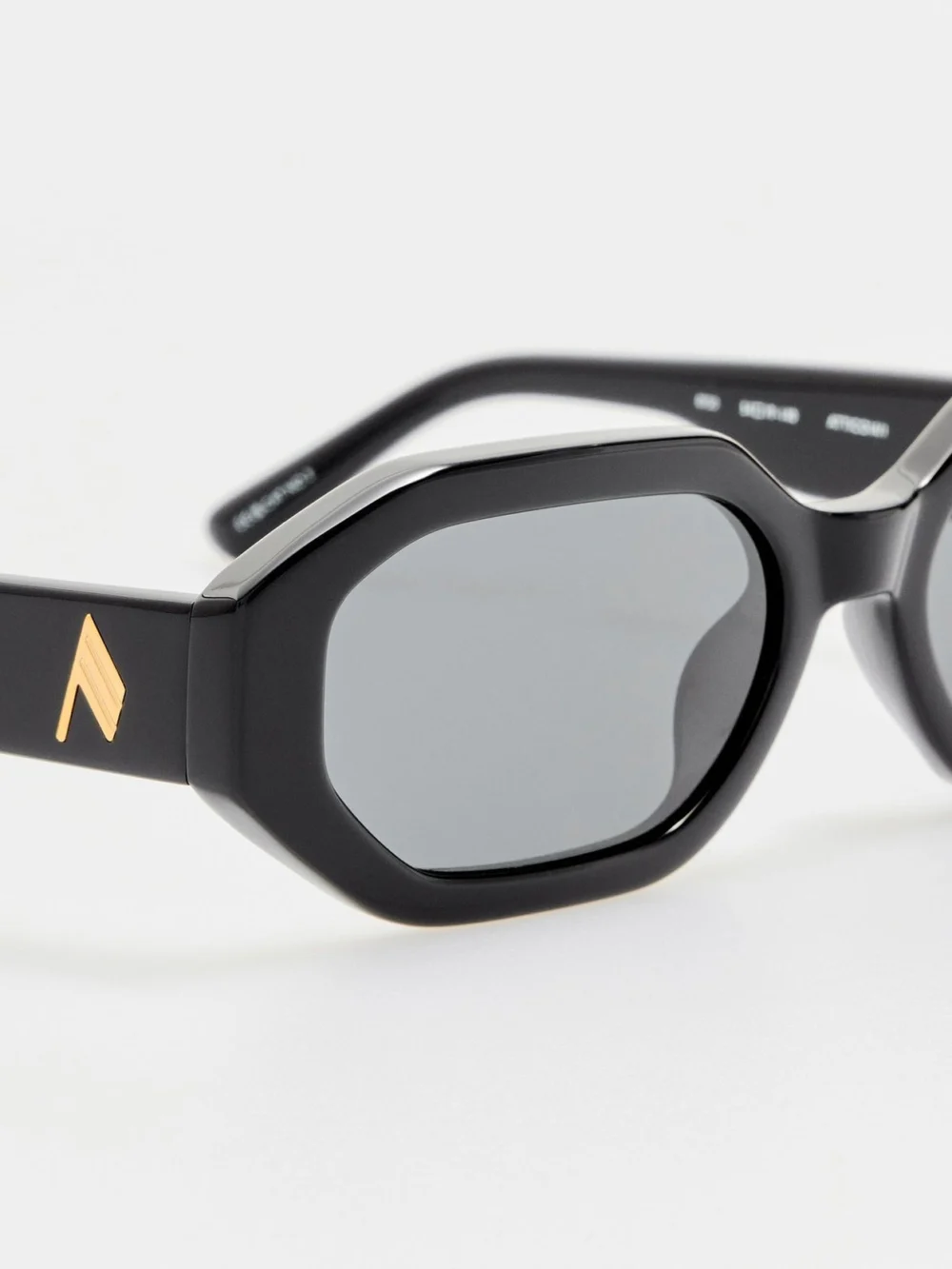 Linda Farrow Irene Angular Sunglasses, black, view 4