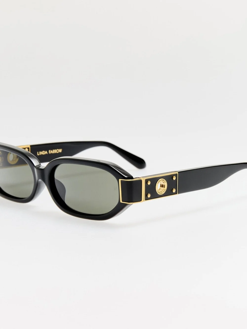 Linda Farrow Laura Sunglasses, black, view 2
