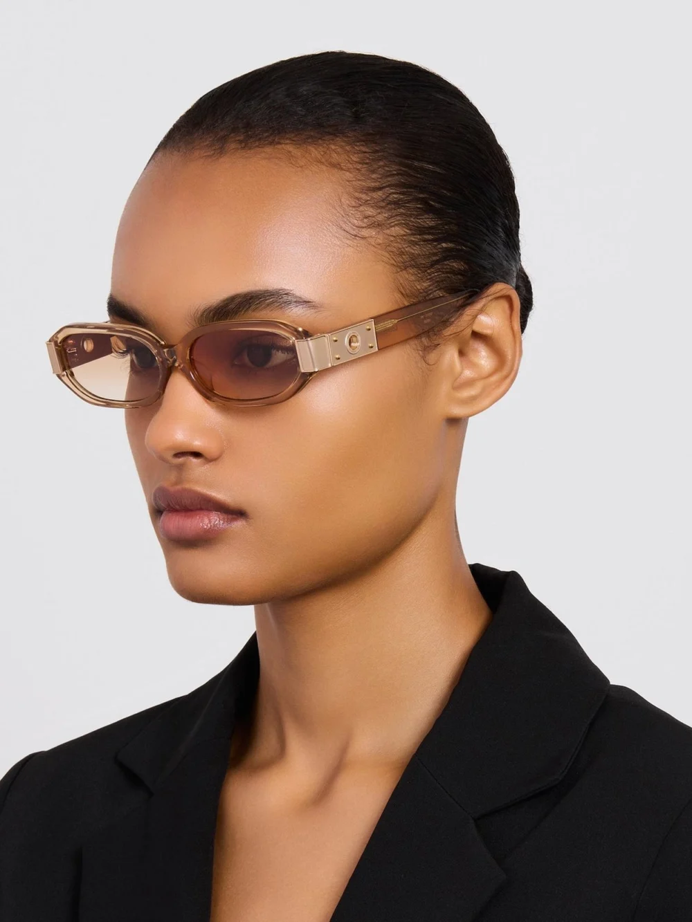 Linda Farrow Laura Sunglasses, honey, view 6