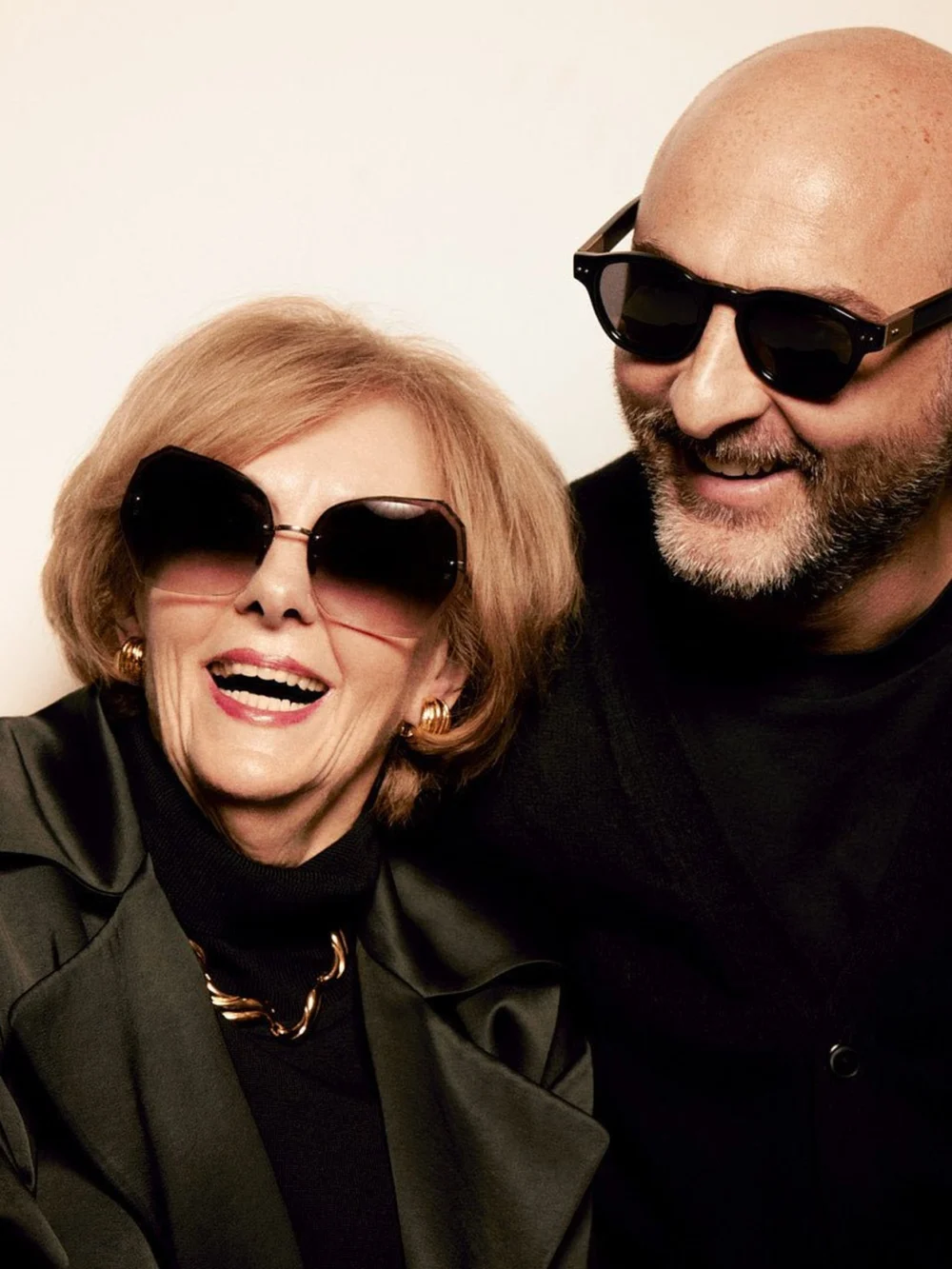 Linda Farrow Lila Sunglasses, 18k rose gold and grey, view 3