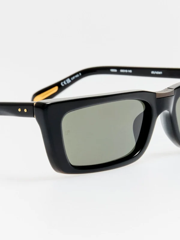 Linda Farrow Lucia Sunglasses, black, view 4