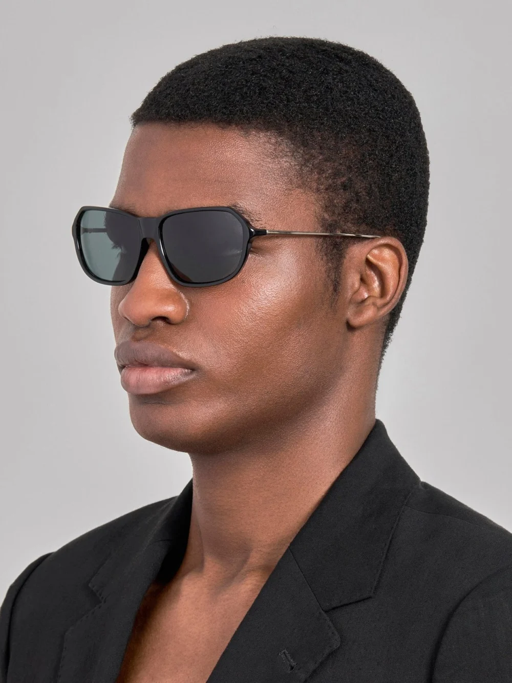 Linda Farrow Mimosa Sunglasses, black and grey, view 4