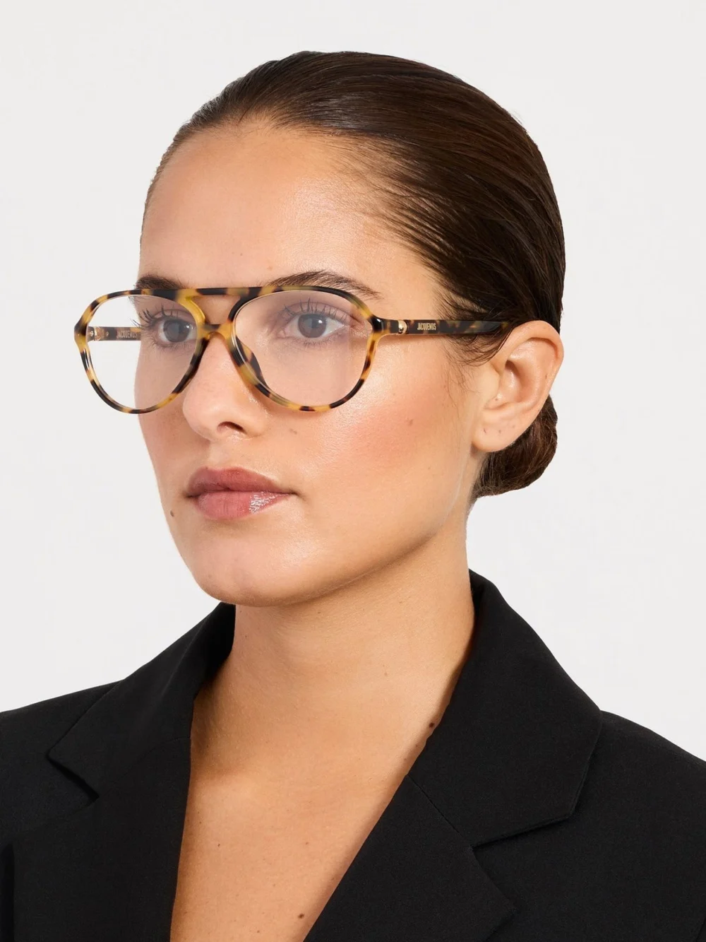 Linda Farrow Pastro Optical, tortoiseshell, view 3