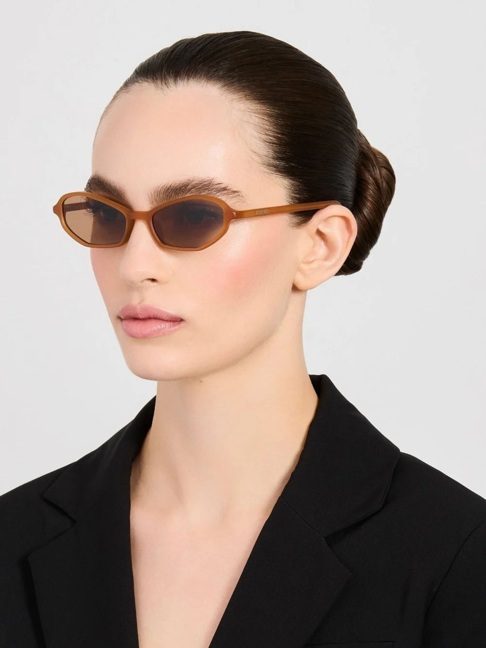 Linda Farrow Pina Sunglasses, caramel, view 3