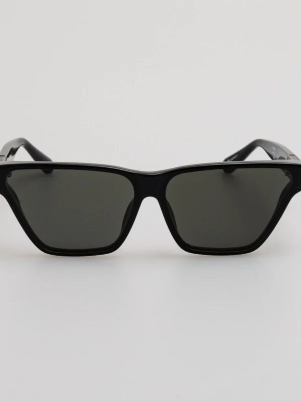 Linda Farrow Skyler Sunglasses in Black