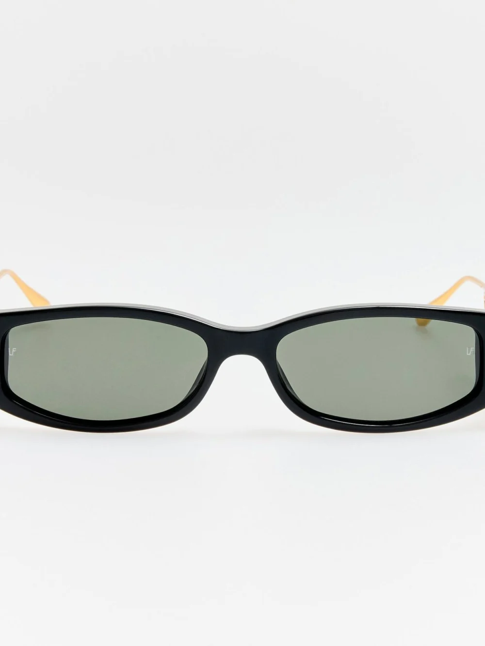 Linda Farrow Susie Vista Temple Sunglasses in black