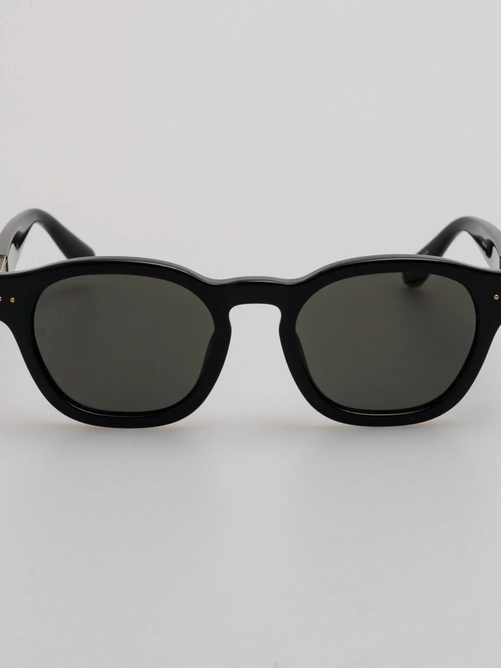 Linda Farrow Talbot Sunglasses in black