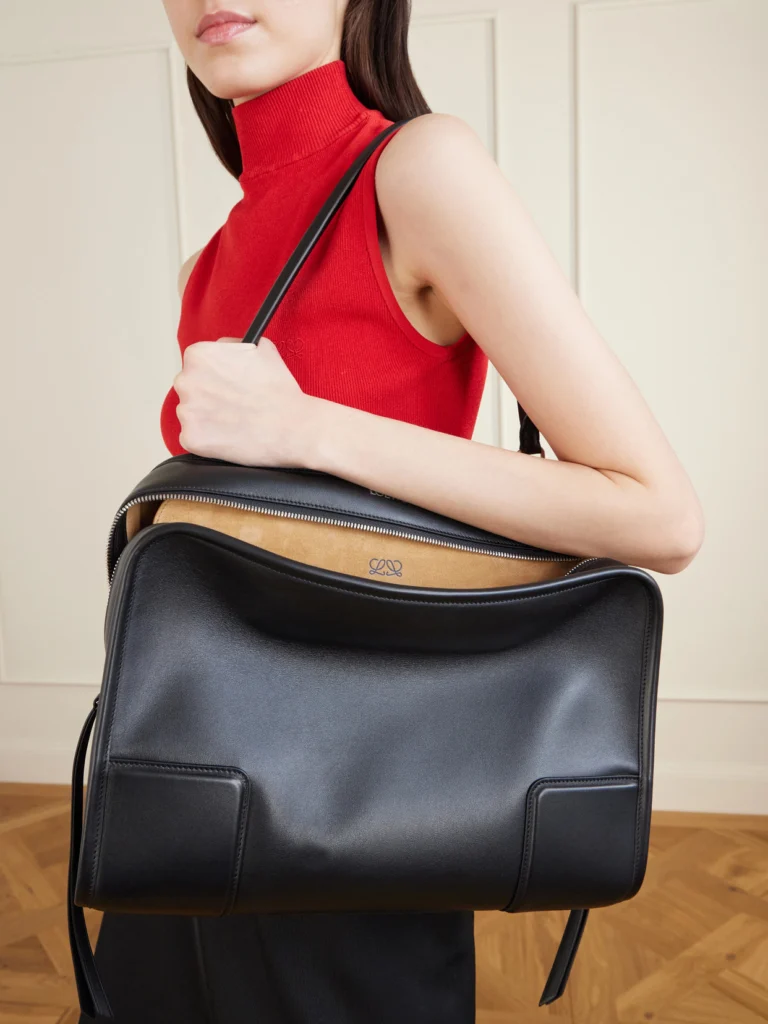 Loewe Amazona 180 Large Leather Shoulder Bag