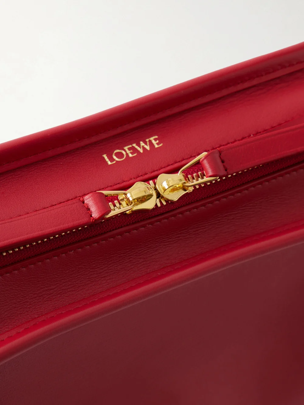 Close-up detail of the Loewe Amazona 180 Small Leather Top-handle Bag