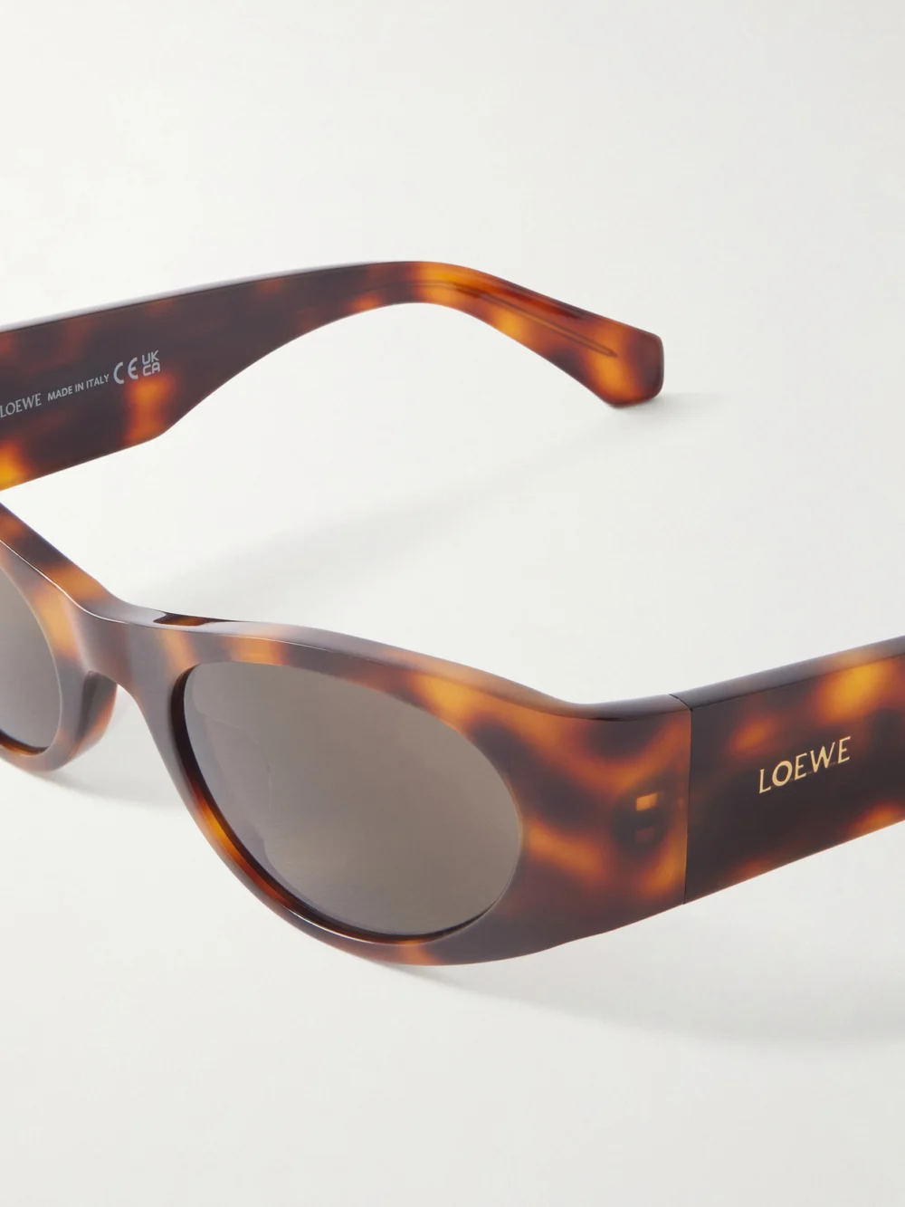 Close-up detail of the Loewe + Paula's Ibiza's Tortoiseshell Acetate Sunglasses