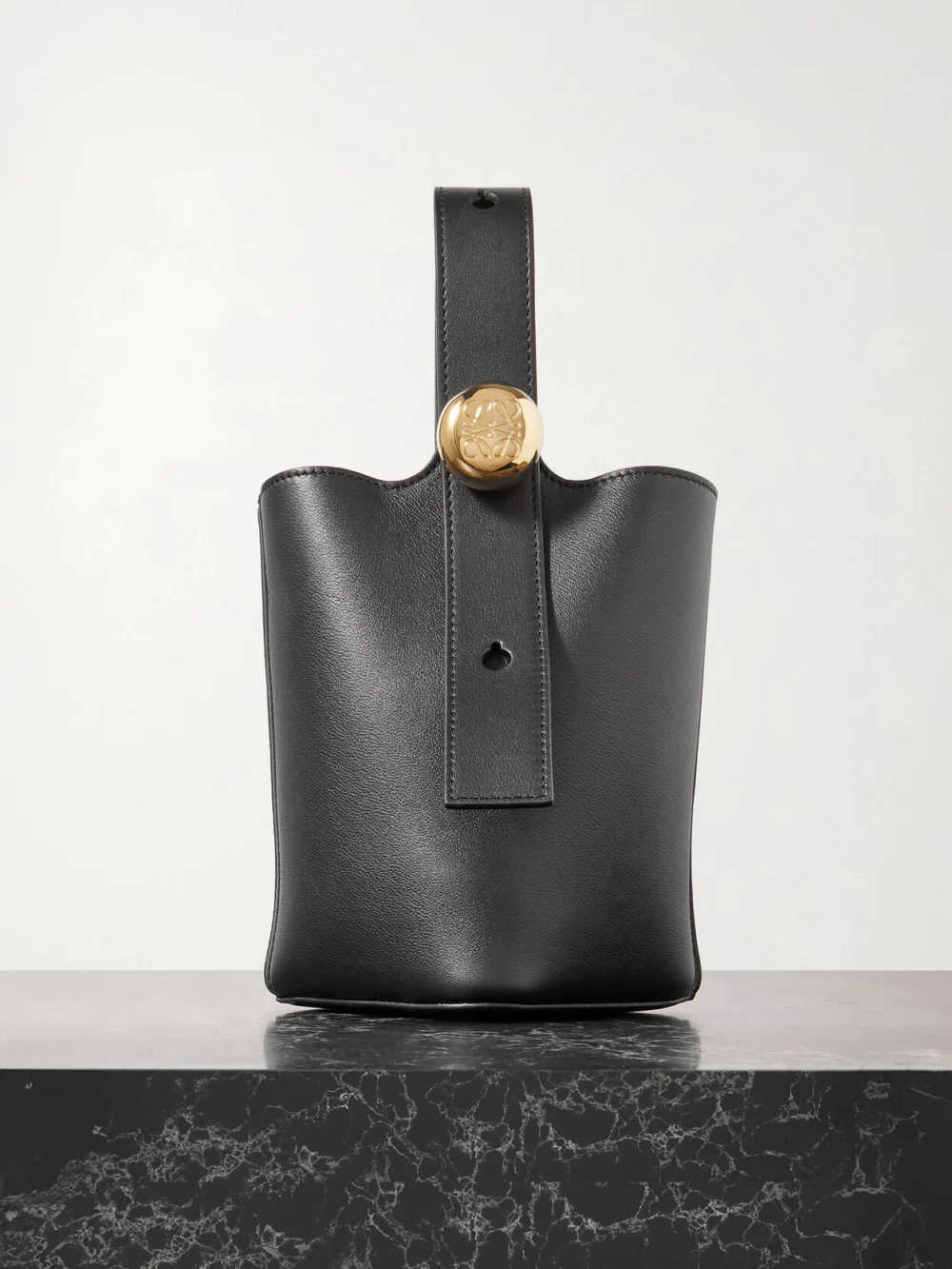 Loewe Pebble Mini Leather Tote in black