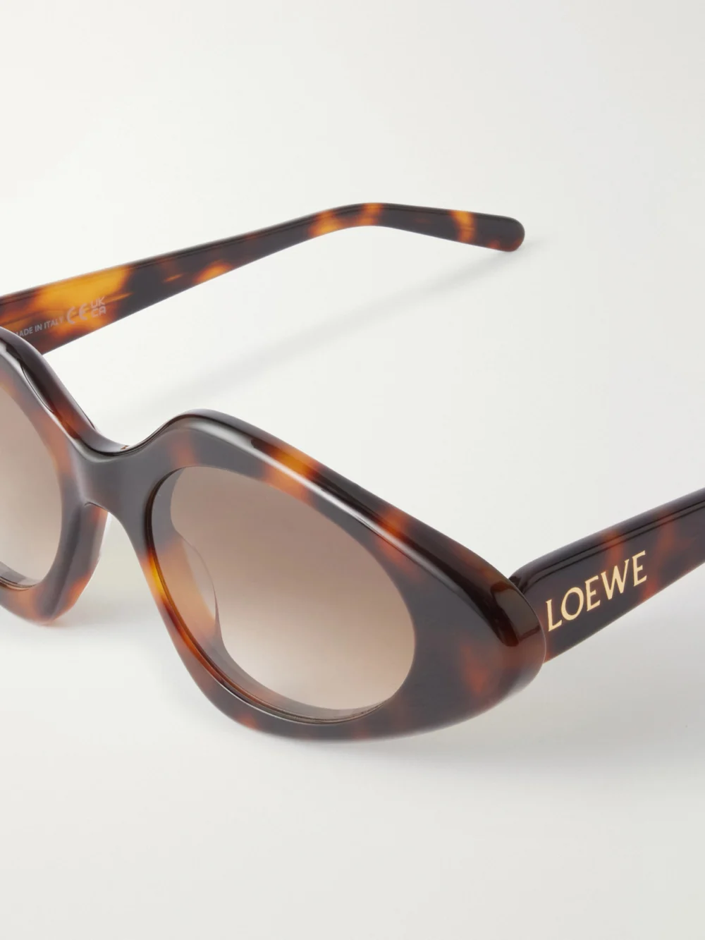 Close-up detail of the Loewe Slim Cat-eye Tortoiseshell Acetate Sunglasses