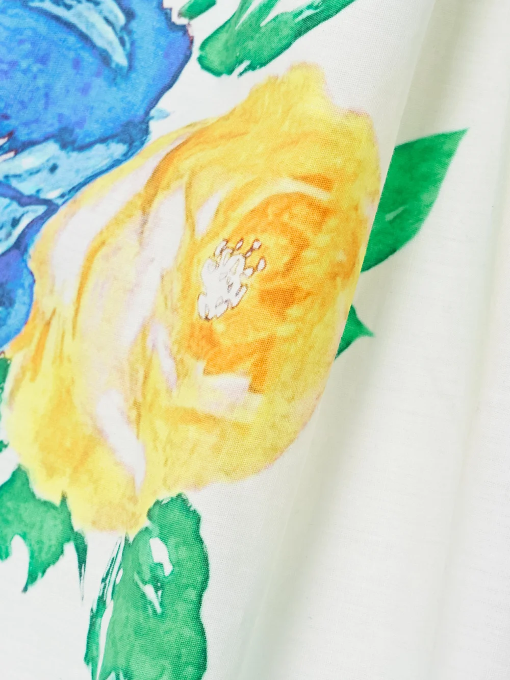 Close-up detail of the Loretta Caponi Desideria Strapless Floral-print Cotton-voile Midi Dress