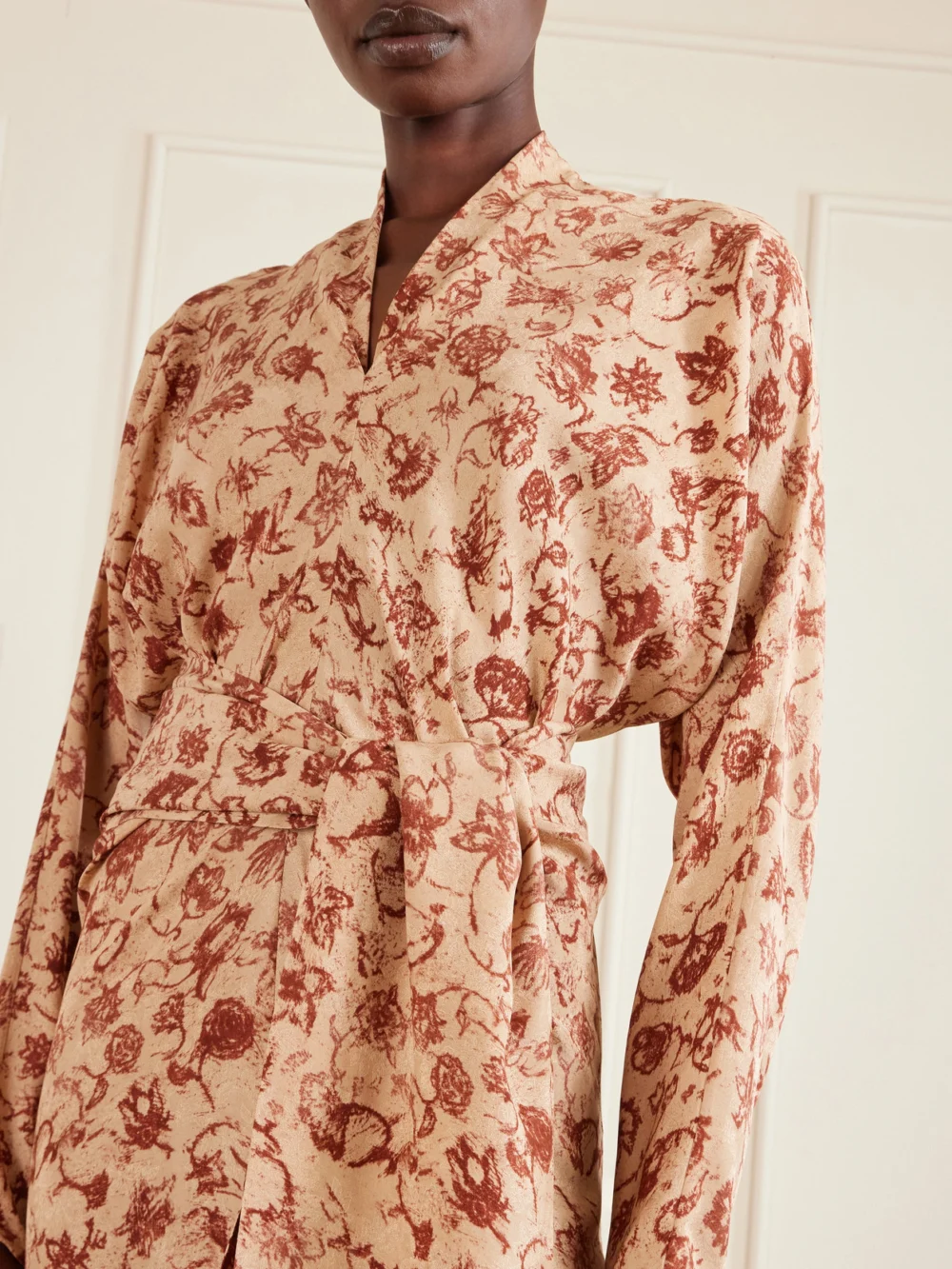 Close-up detail of the Loro Piana Laura Floral-print Silk Midi Dress