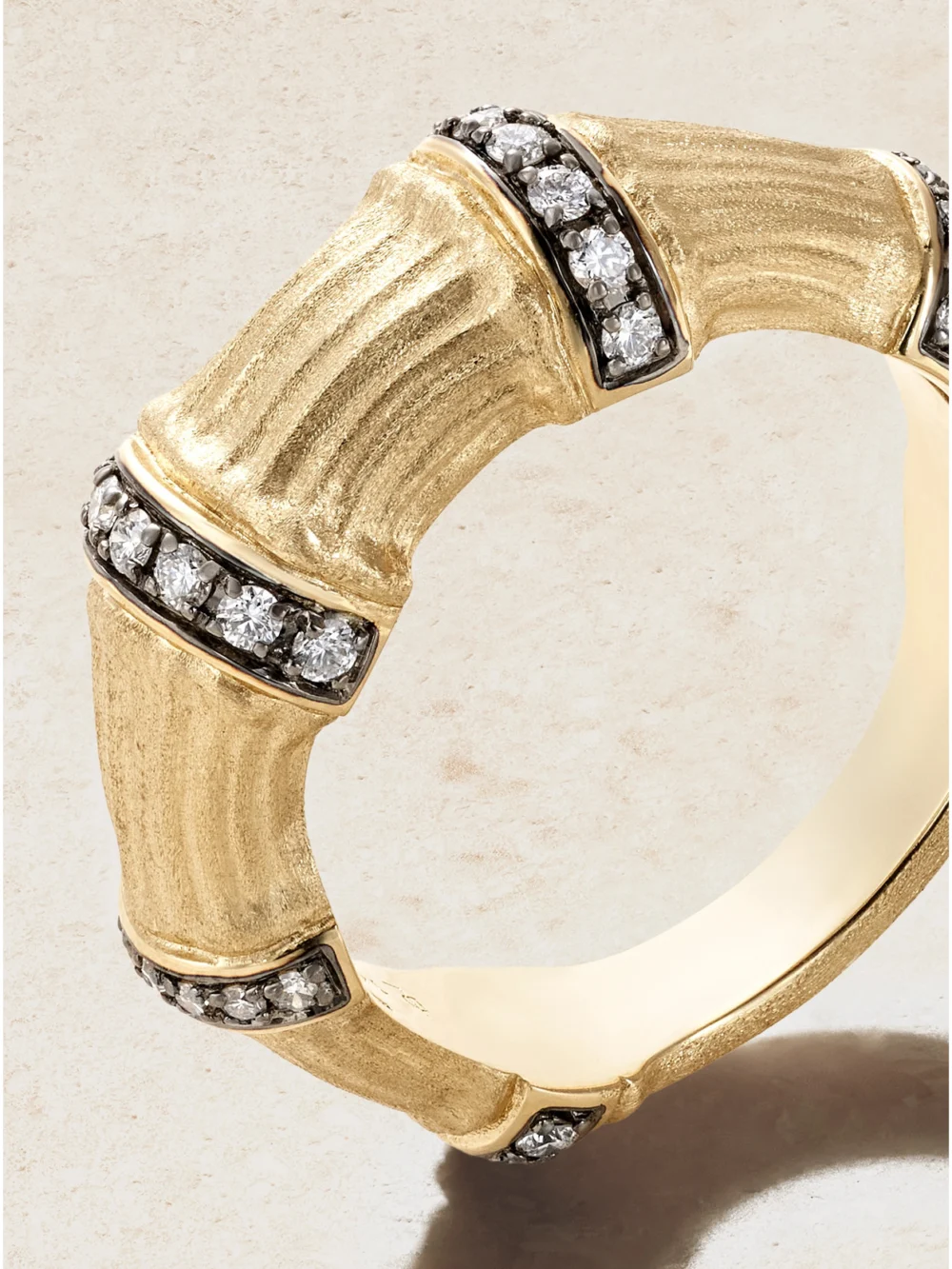 Close-up detail of the Lucy Delius Sciura 14-karat Gold Rhodium-plated Diamond Ring