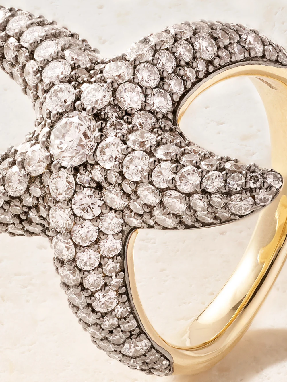 Close-up detail of the Lucy Delius Sea Star Ring 14-karat Gold Rhodium-plated Diamond Ring