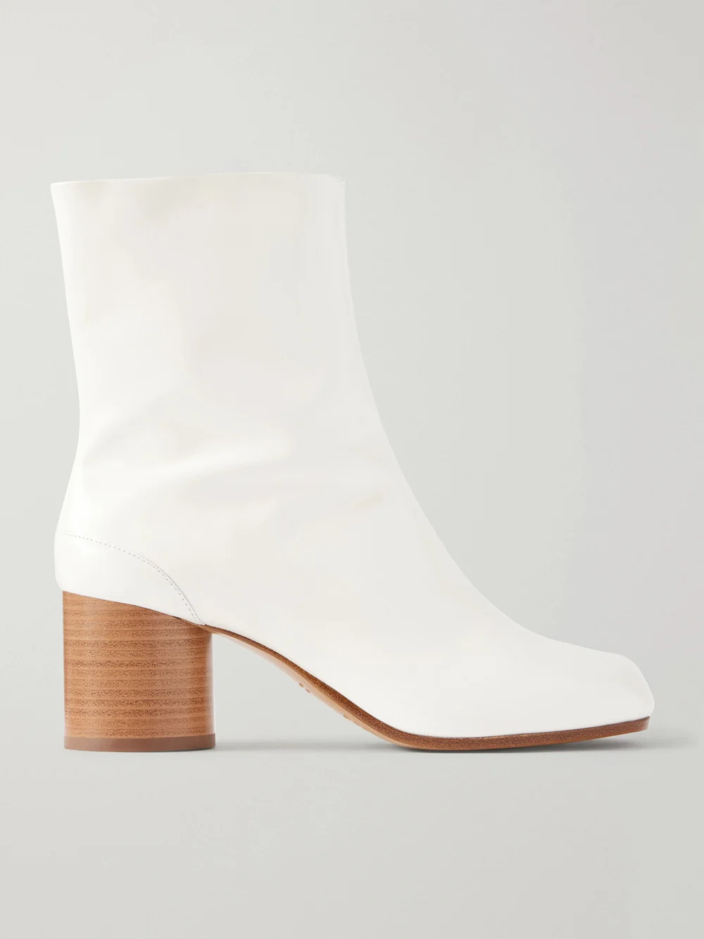 Maison Margiela Tabi 60 Leather Ankle-boots in white