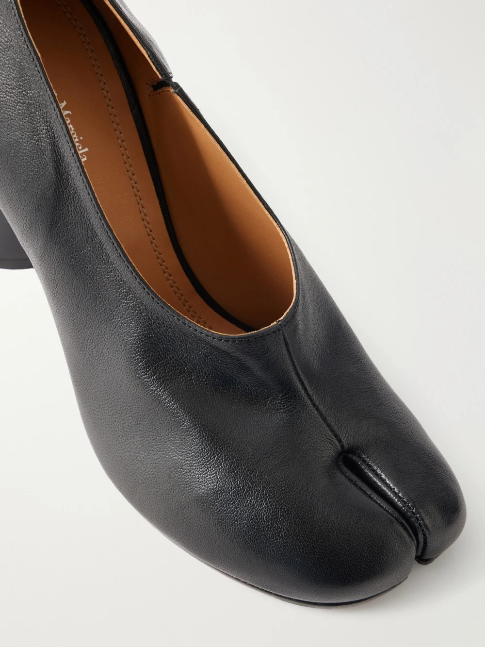 Close-up detail of the Maison Margiela Tabi 80 Leather Pumps