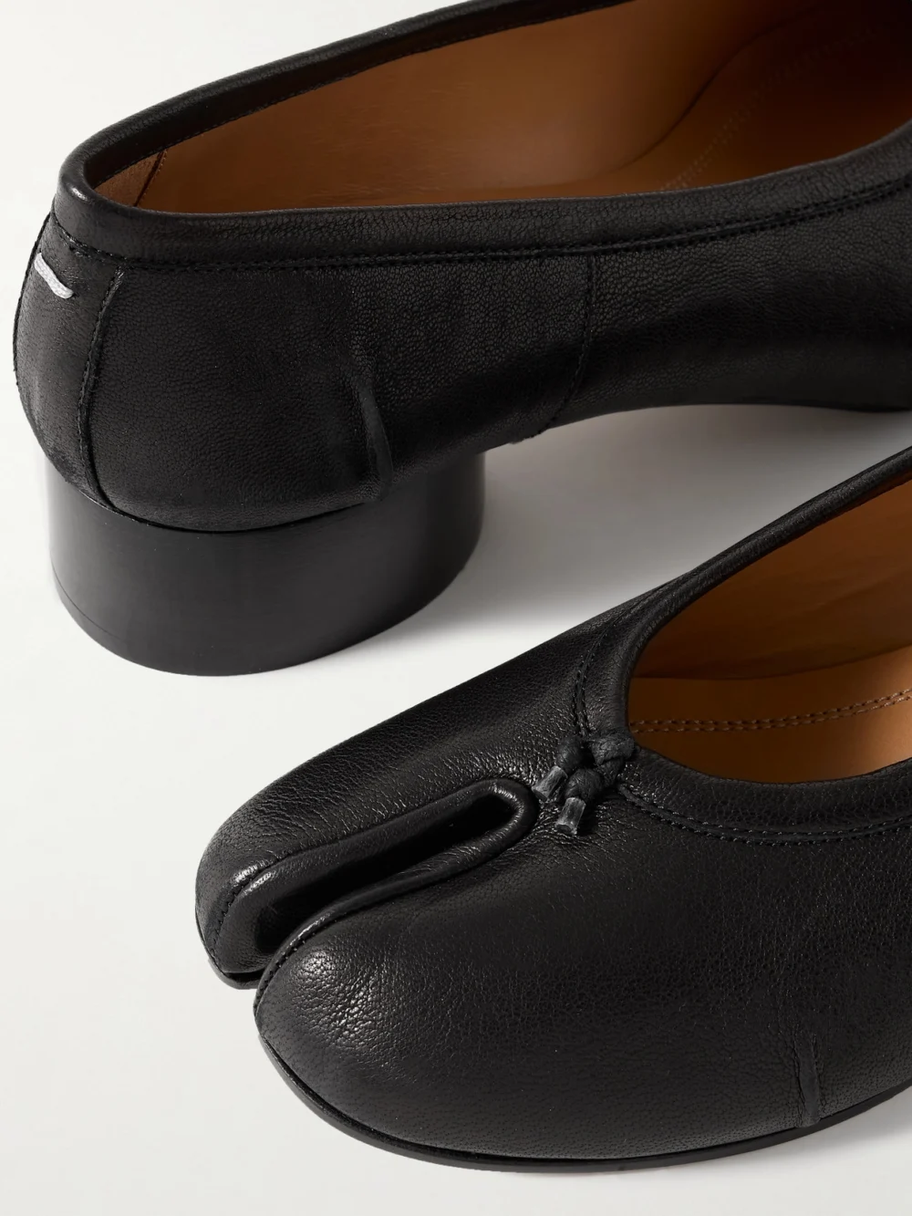 Close-up detail of the Maison Margiela Tabi Ballerina Split-toe Leather Pumps