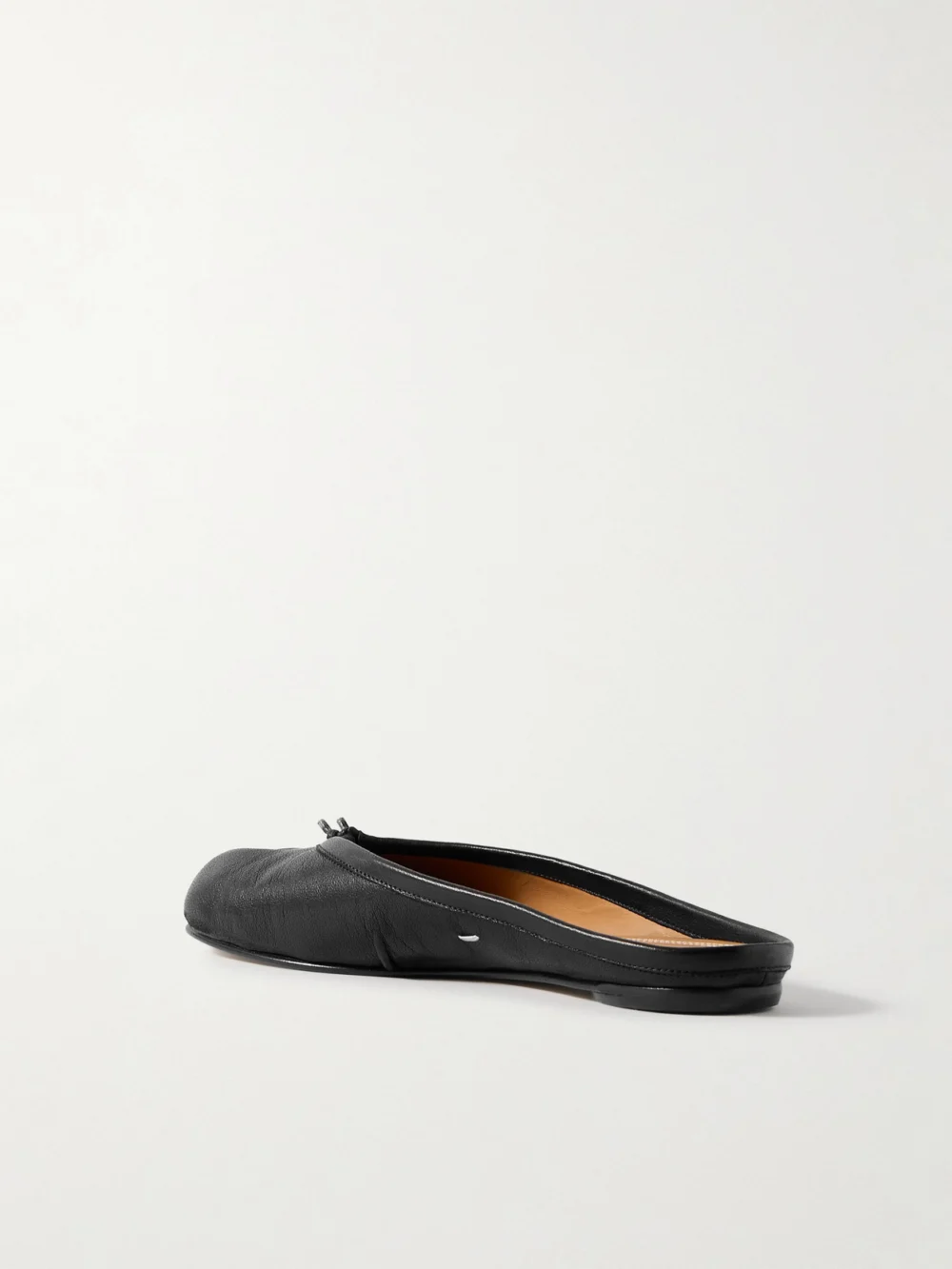 Back view of the Maison Margiela Tabi Split-toe Leather Slippers