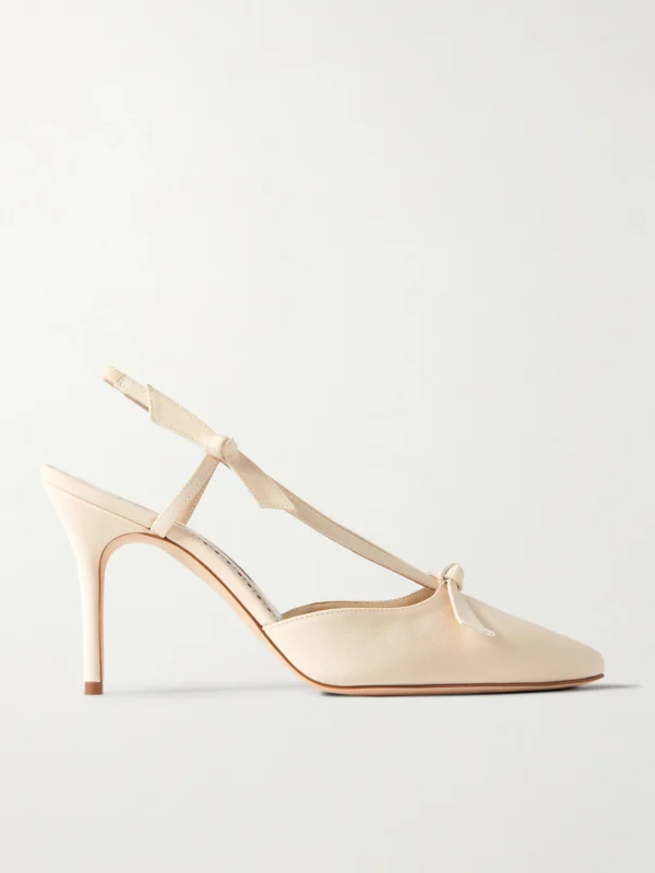 Manolo Blahnik Corintia 90 Bow-embellished Silk Crepe De Chine Slingback Pumps