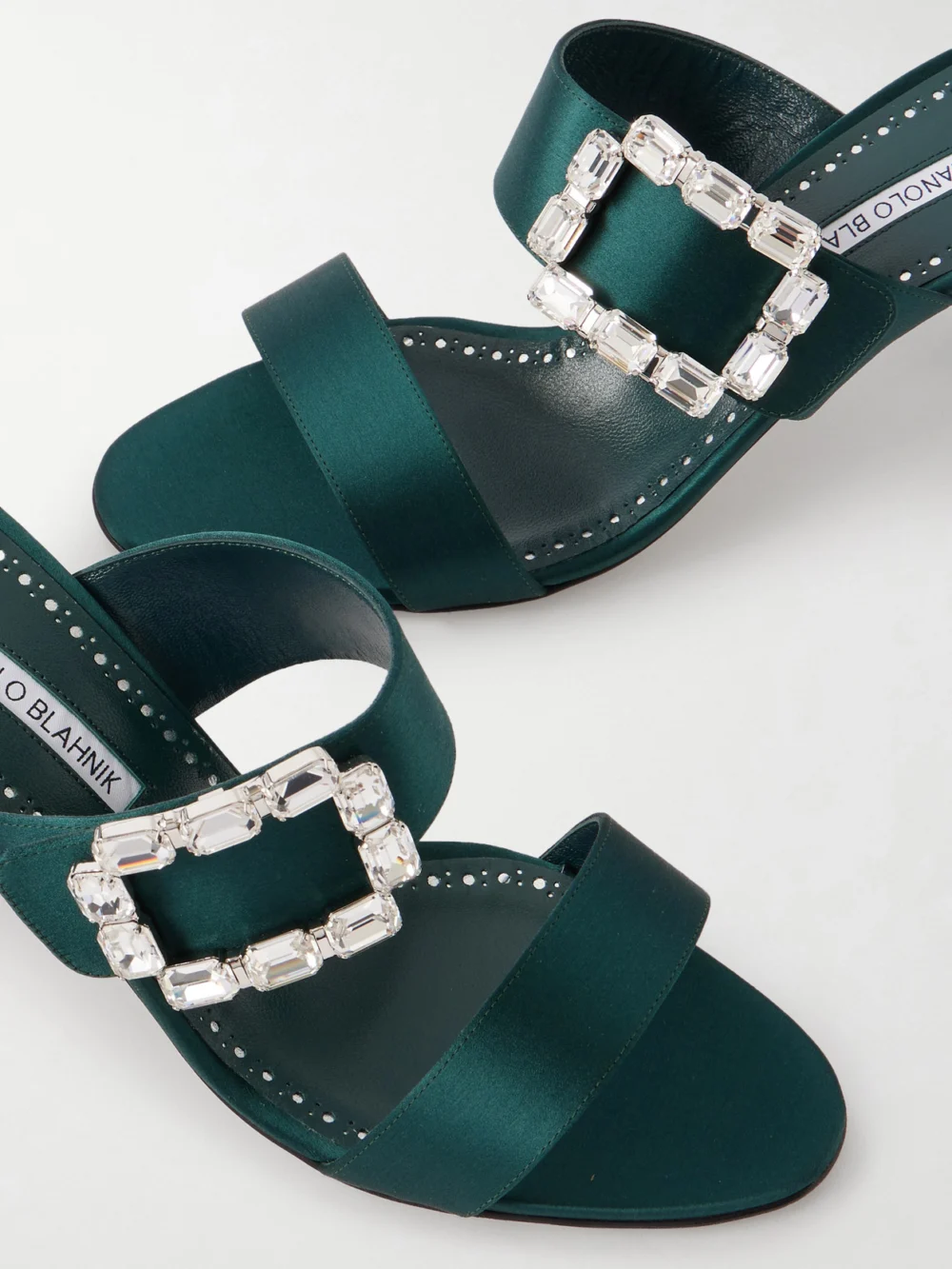 Close-up detail of the Manolo Blahnik Mayjousan 70 Crystal-embellished Satin Mules
