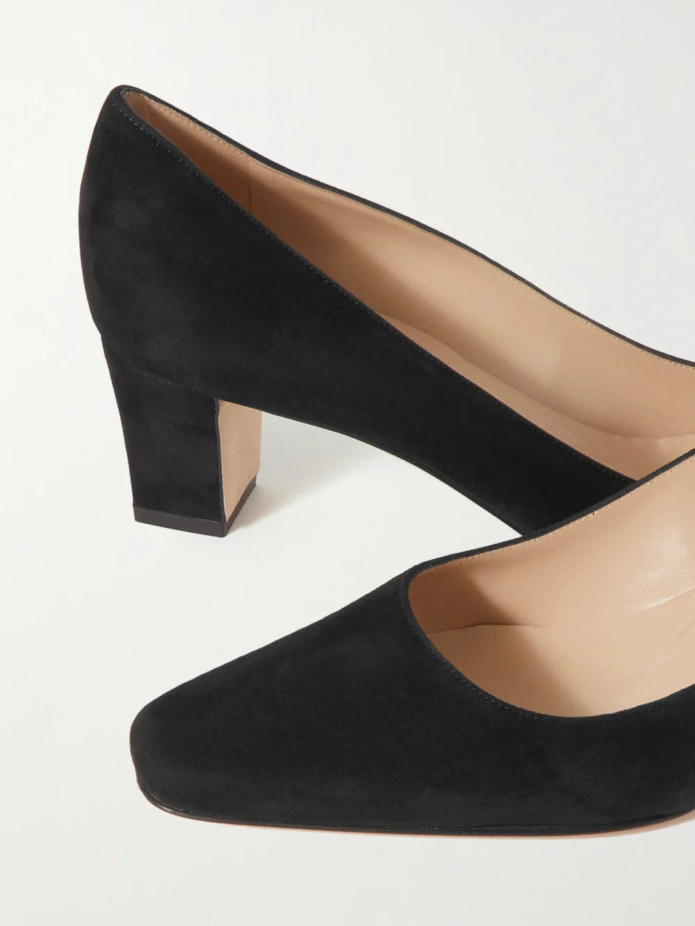 Close-up detail of the Manolo Blahnik Okkatopla 50 Suede Pumps
