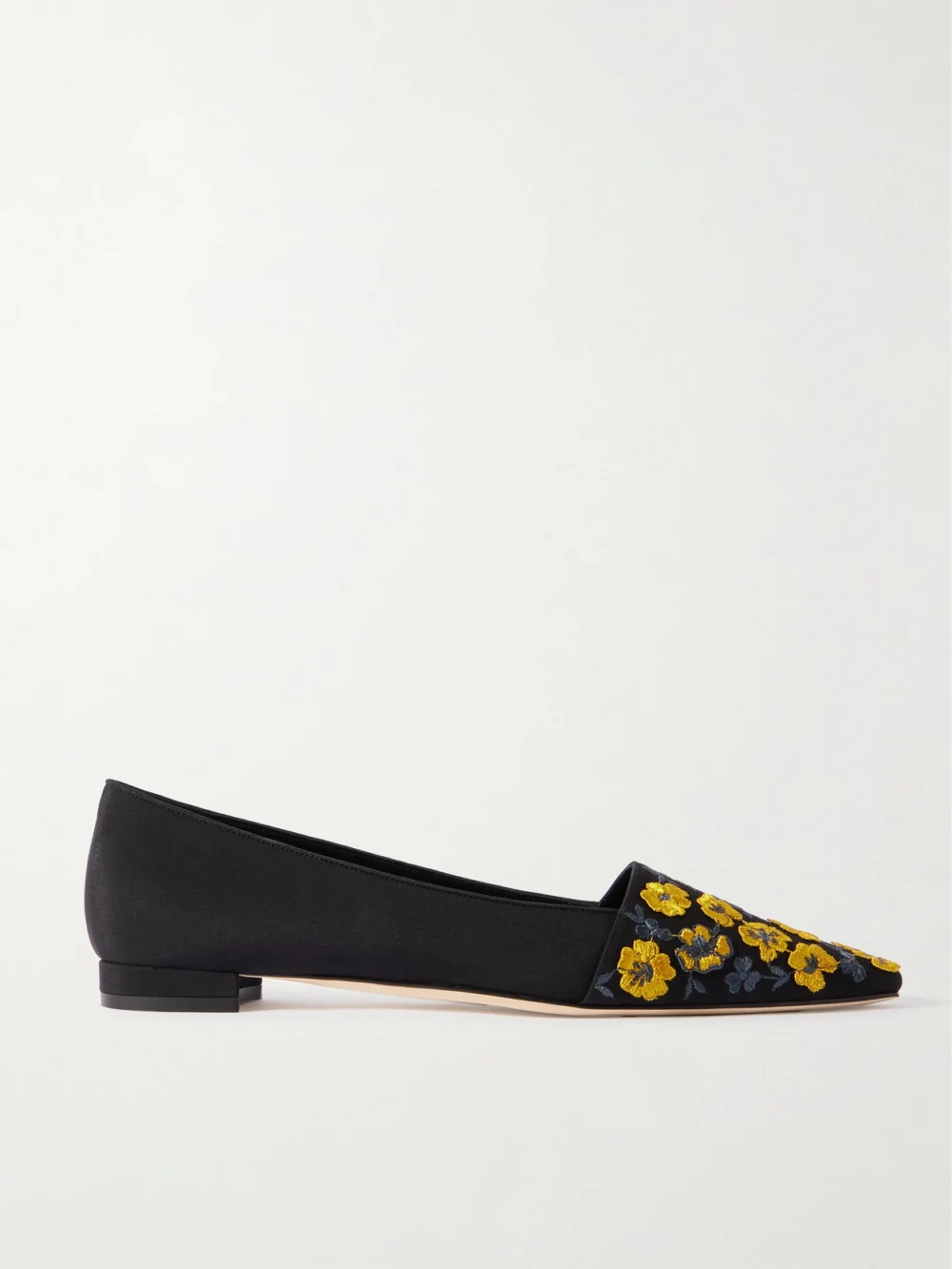 Manolo Blahnik Safiye Embroidered Crepe De Chine Point-toe Flats in black