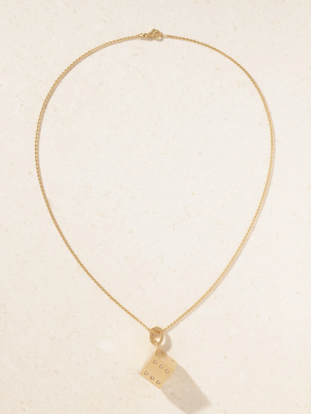 Close-up detail of the Marie Lichtenberg Dado 18-karat Gold Diamond Necklace