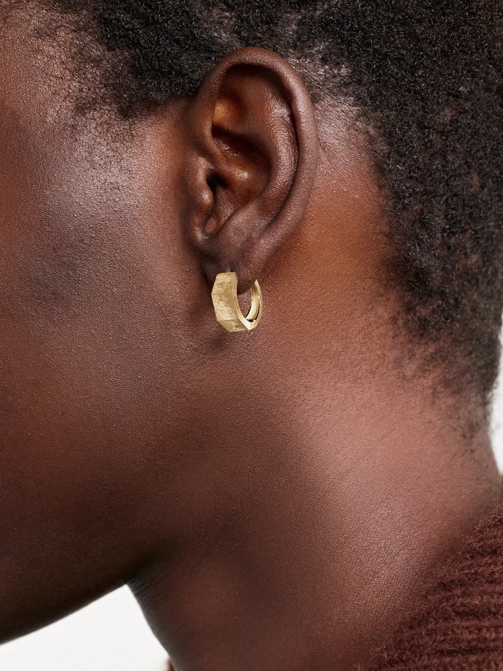 Marie Lichtenberg Ecrou Large 18-karat Gold Hoop Earrings, styled view