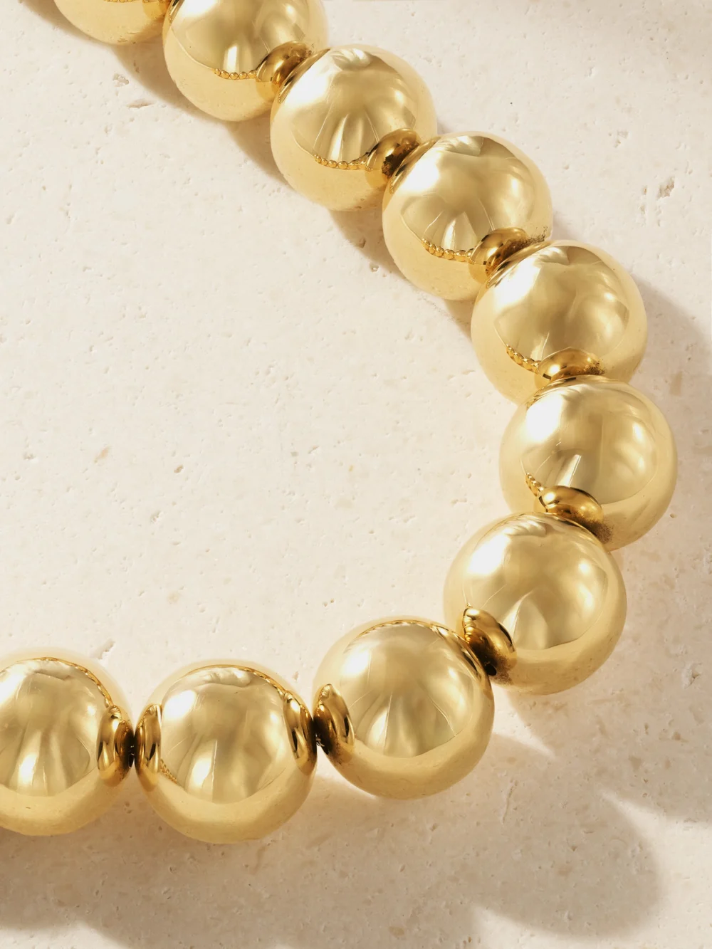 Close-up detail of the Marie Lichtenberg Grain D'or 18-karat Gold Necklace