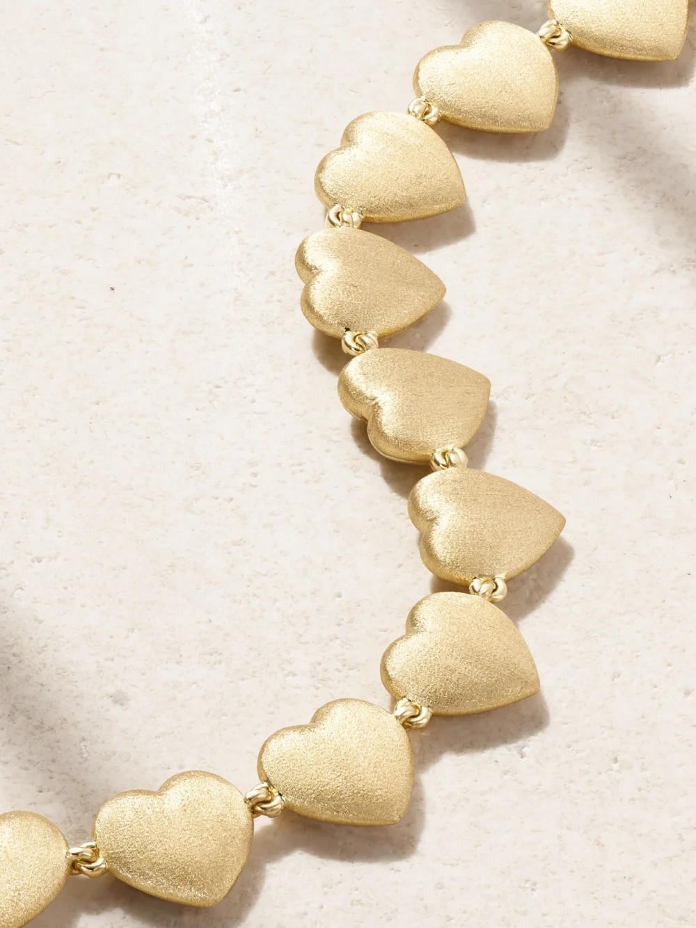 Close-up detail of the Marie Lichtenberg Heart Small 18-karat Gold Bracelet