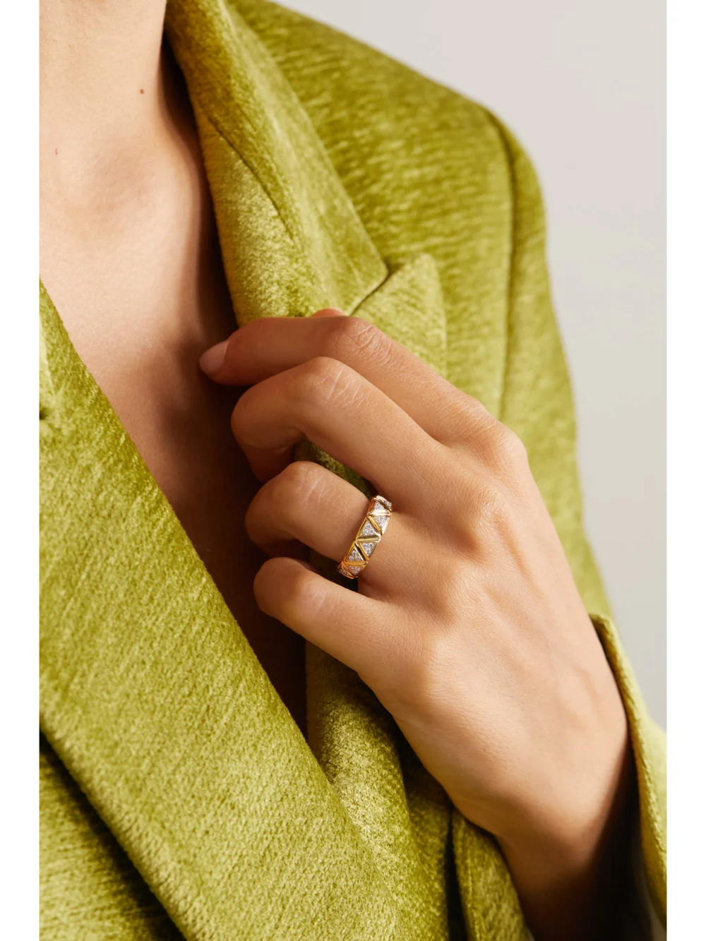 Marina B Triangolini 18-karat Gold Diamond Ring, styled view
