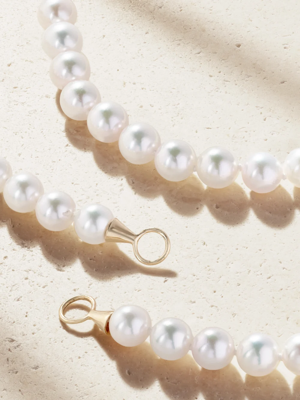 Back view of the Marla Aaron 14-karat Gold Pearl Necklace
