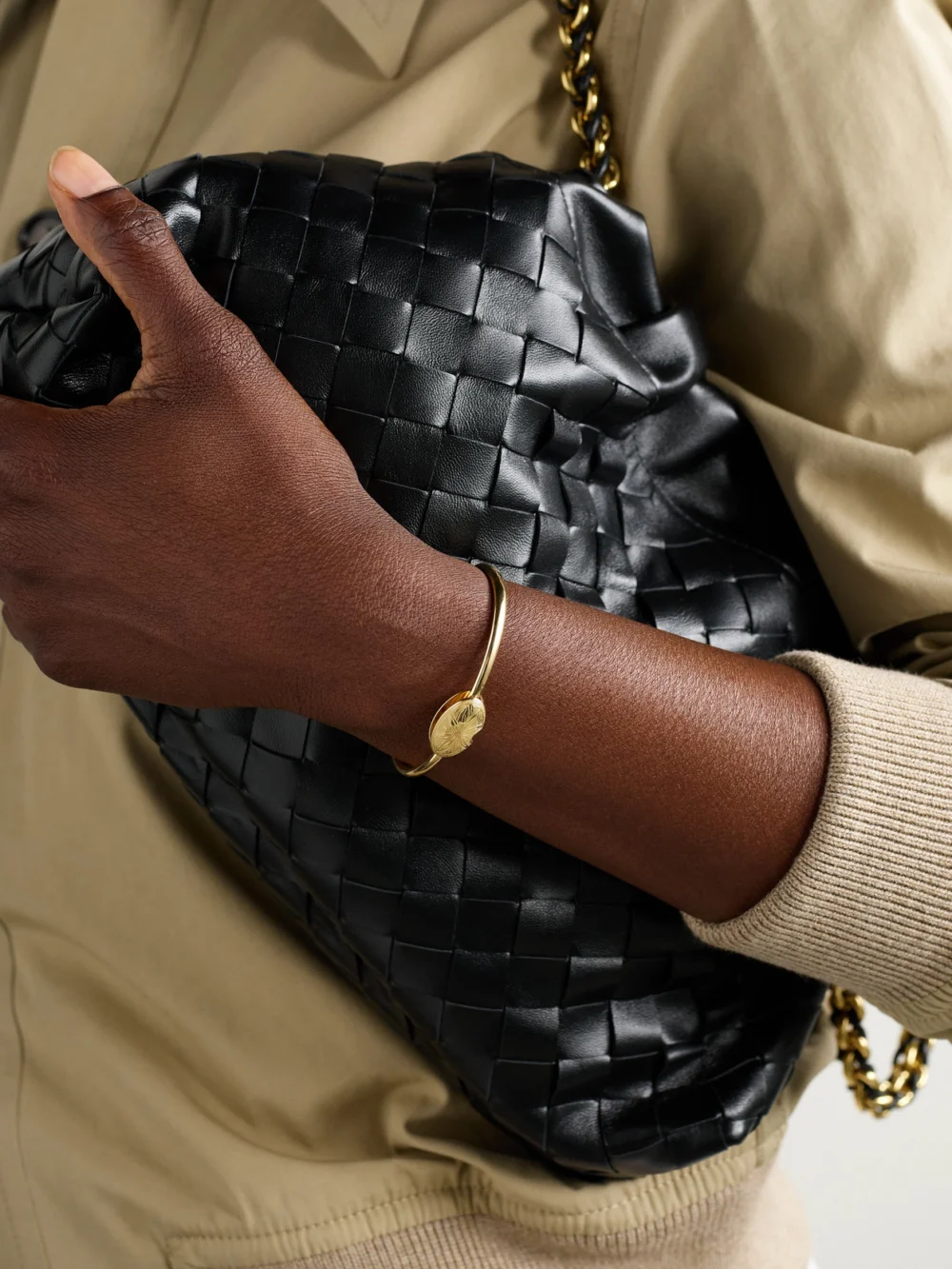 Marla Aaron Oval Musgrave 18-karat Gold Bracelet, styled view