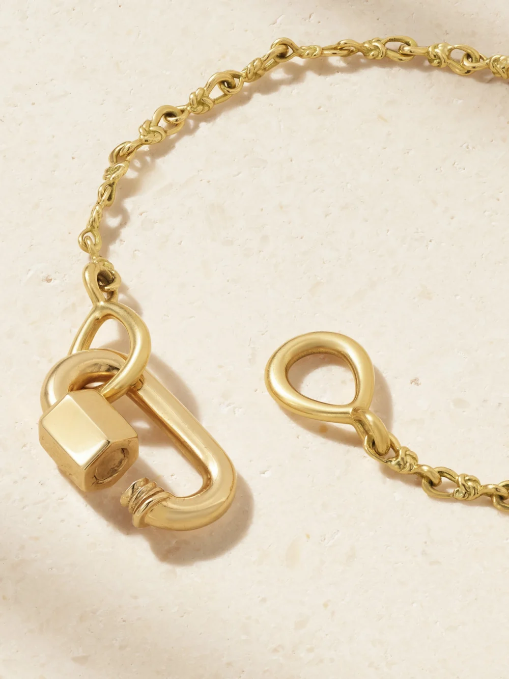 Back view of the Marla Aaron True Lover's Knot 14-karat Gold Bracelet