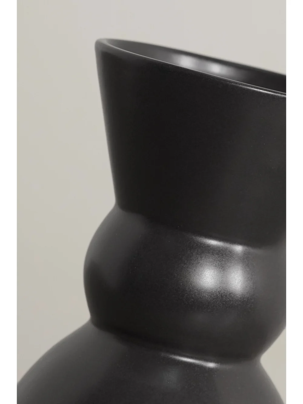 Close-up detail of the Marloe Marloe Lucie Ceramic Vase
