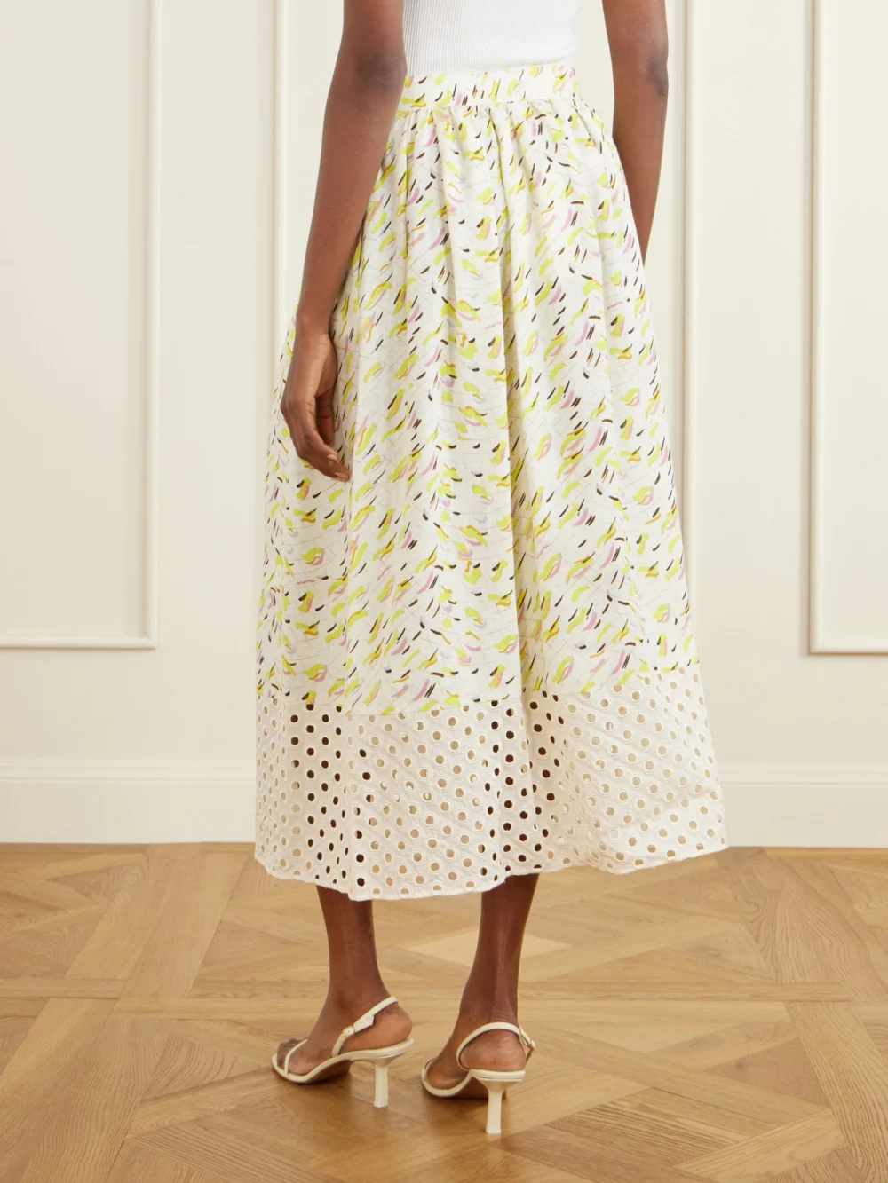 Back view of the Marni Broderie Anglaise-trimmed Printed Linen Midi Skirt