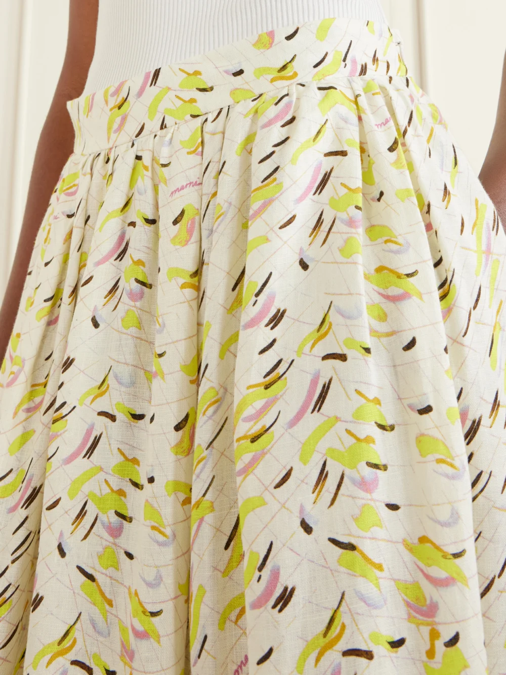 Close-up detail of the Marni Broderie Anglaise-trimmed Printed Linen Midi Skirt