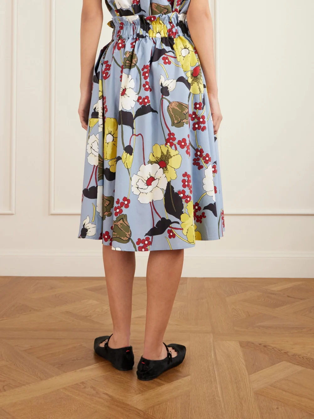 Back view of the Marni Paneled Floral-print Cotton-poplin Midi Skirt
